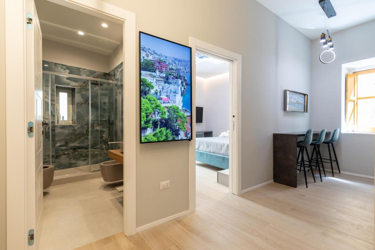 Seven Winds Suite Naples Extérieur photo